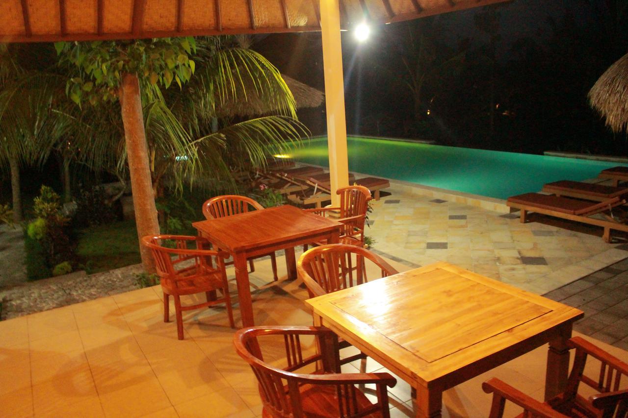 Taman Padi Villa Амед Экстерьер фото